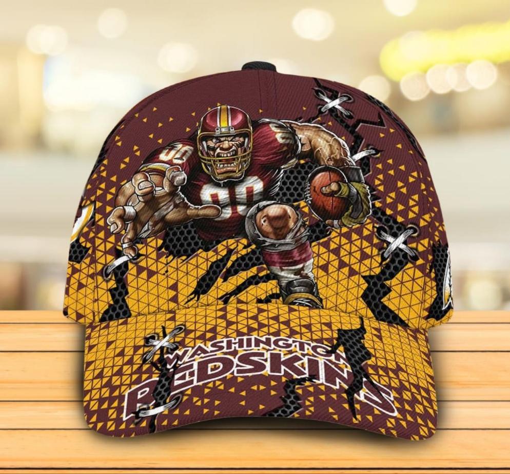 WR Unique Cap 2