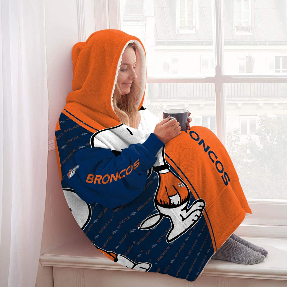 DB Unique Huggle Hoodie